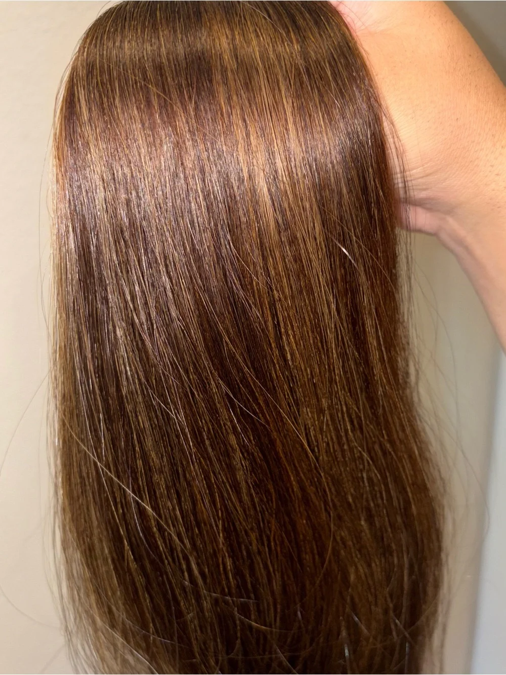 BELLAMI FLEX Weft Hair Extensions - MOCHA COOKIE ERIC VAUGHN
